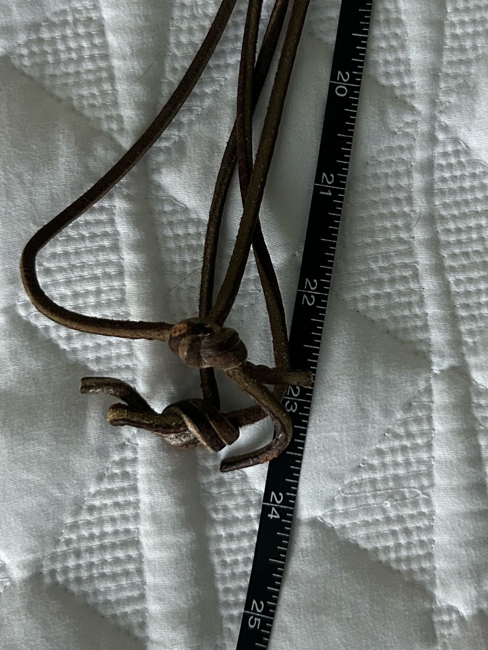 Handmade Brown Suede Drawstring Crossbody Shoulder Bag with Fringe - Vintage! - Picture 12 of 12